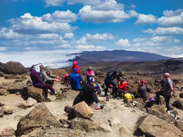 Prizor s vrlo uspješnog uspona na Kilimanjaro u srpnju 2022.