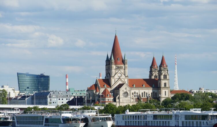 Krstarenje Dunavom do Beča